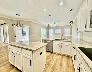 18711 Chaville Road - Photo Thumbnail 15