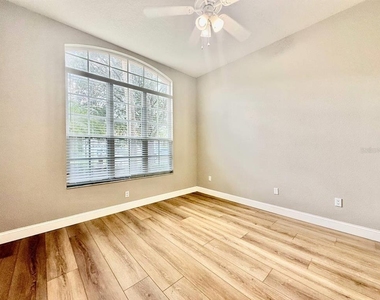 18711 Chaville Road - Photo Thumbnail 10