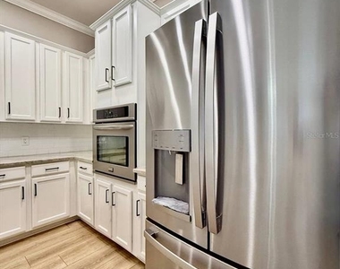 18711 Chaville Road - Photo Thumbnail 14