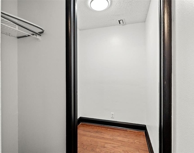 12419 Hidden Brook Drive - Photo Thumbnail 5