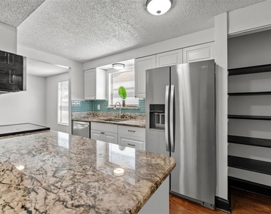 12419 Hidden Brook Drive - Photo Thumbnail 17