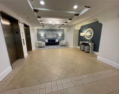 521 Mandalay Avenue - Photo Thumbnail 31