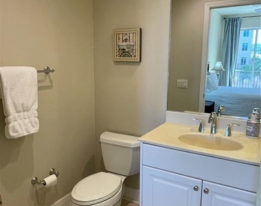 521 Mandalay Avenue - Photo Thumbnail 23