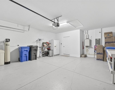 17334 Holly Well Avenue - Photo Thumbnail 27