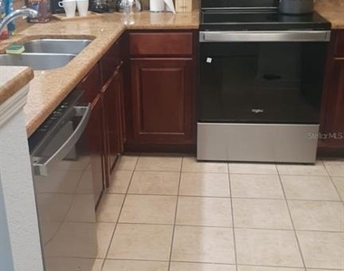 8000 Tuscany Way - Photo Thumbnail 12