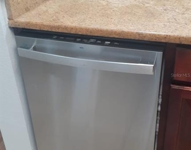 8000 Tuscany Way - Photo Thumbnail 11