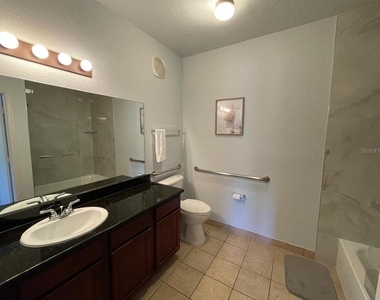 8000 Tuscany Way - Photo Thumbnail 15