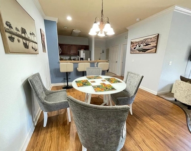 8000 Tuscany Way - Photo Thumbnail 3