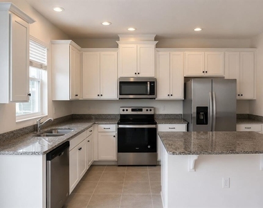 9048 Ocean Tide Way - Photo Thumbnail 2