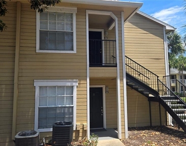 1077 S Hiawassee Road - Photo Thumbnail 3