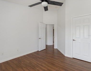 1055 Rock Harbor Avenue - Photo Thumbnail 21