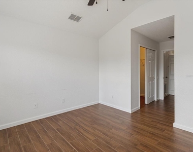 1055 Rock Harbor Avenue - Photo Thumbnail 24