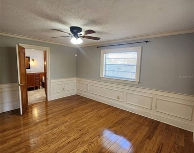 549 Burlington Avenue Ne - Photo Thumbnail 11