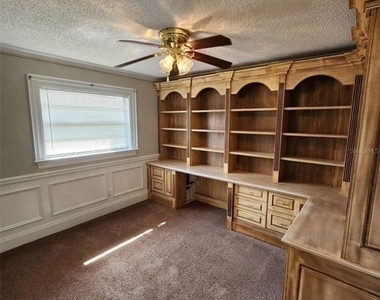 549 Burlington Avenue Ne - Photo Thumbnail 13
