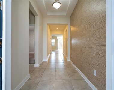3043 Beaver Creek Drive - Photo Thumbnail 1