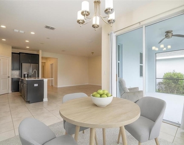 3043 Beaver Creek Drive - Photo Thumbnail 10