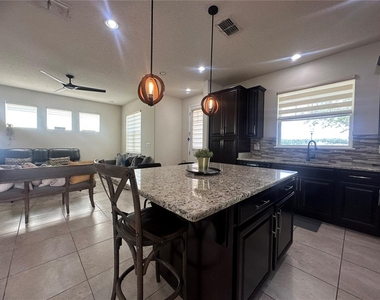 2791 Rapollo Drive - Photo Thumbnail 8