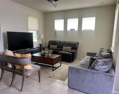 2791 Rapollo Drive - Photo Thumbnail 5