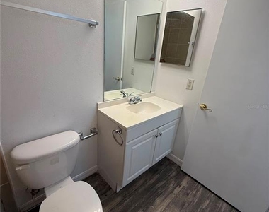 862 Caribbean Drive - Photo Thumbnail 7