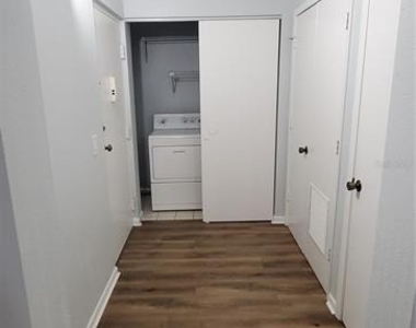 2756 Orchid Oaks Drive - Photo Thumbnail 7