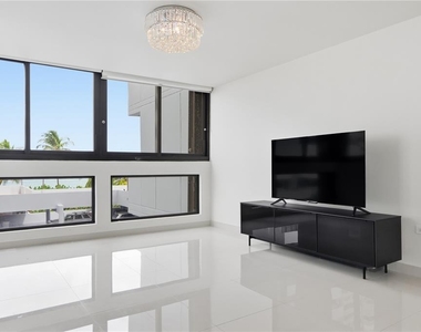 1485 Ashford Ave - Photo Thumbnail 4