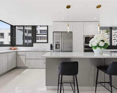 1485 Ashford Ave - Photo Thumbnail 7