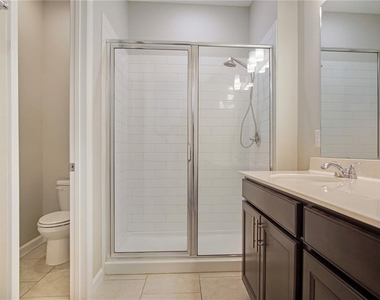 1229 Forest Gate Circle - Photo Thumbnail 16