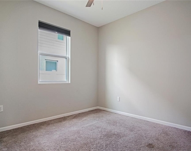 1229 Forest Gate Circle - Photo Thumbnail 17