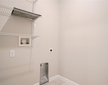 1229 Forest Gate Circle - Photo Thumbnail 22