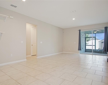 1229 Forest Gate Circle - Photo Thumbnail 9