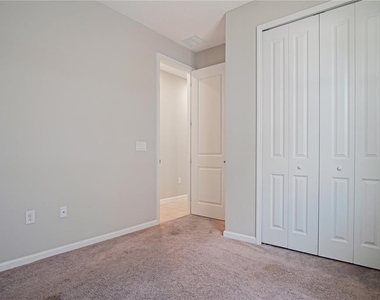 1229 Forest Gate Circle - Photo Thumbnail 18