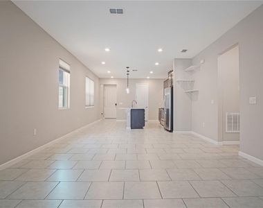 1229 Forest Gate Circle - Photo Thumbnail 8