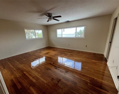1145 S Lake Reedy Boulevard - Photo Thumbnail 36