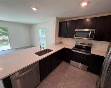 6609 Sw 81st Loop - Photo Thumbnail 4