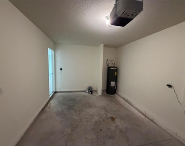 6609 Sw 81st Loop - Photo Thumbnail 11