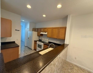 2935 Ne 7th Street - Photo Thumbnail 11