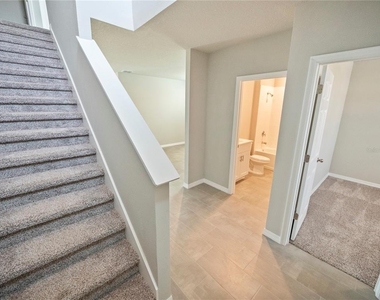 5268 Sanders Oak Trail - Photo Thumbnail 2