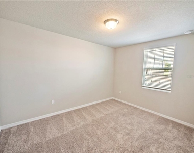 5268 Sanders Oak Trail - Photo Thumbnail 3