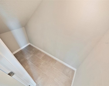 5268 Sanders Oak Trail - Photo Thumbnail 7