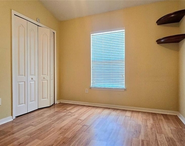 2921 Pine Oak Trail - Photo Thumbnail 22
