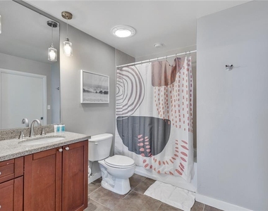 525 E Jackson Street - Photo Thumbnail 20
