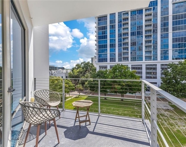 525 E Jackson Street - Photo Thumbnail 21
