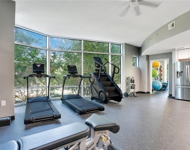 525 E Jackson Street - Photo Thumbnail 39