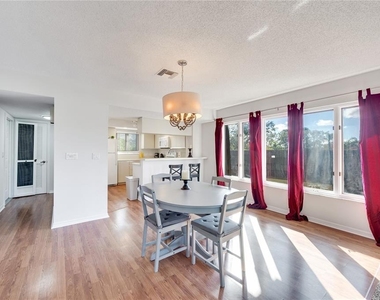1645 Spoonbill Lane - Photo Thumbnail 27
