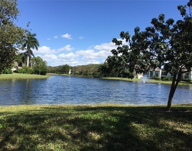 1645 Spoonbill Lane - Photo Thumbnail 39