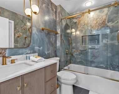 525 E Jackson Street - Photo Thumbnail 25