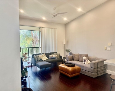 1180 Reserve Way - Photo Thumbnail 1