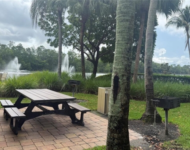 1180 Reserve Way - Photo Thumbnail 33
