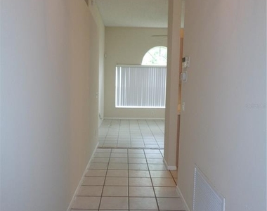 2125 River Park Boulevard - Photo Thumbnail 2