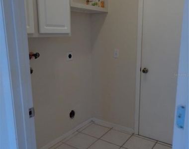 2125 River Park Boulevard - Photo Thumbnail 16